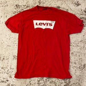 Levi’s Red Tee